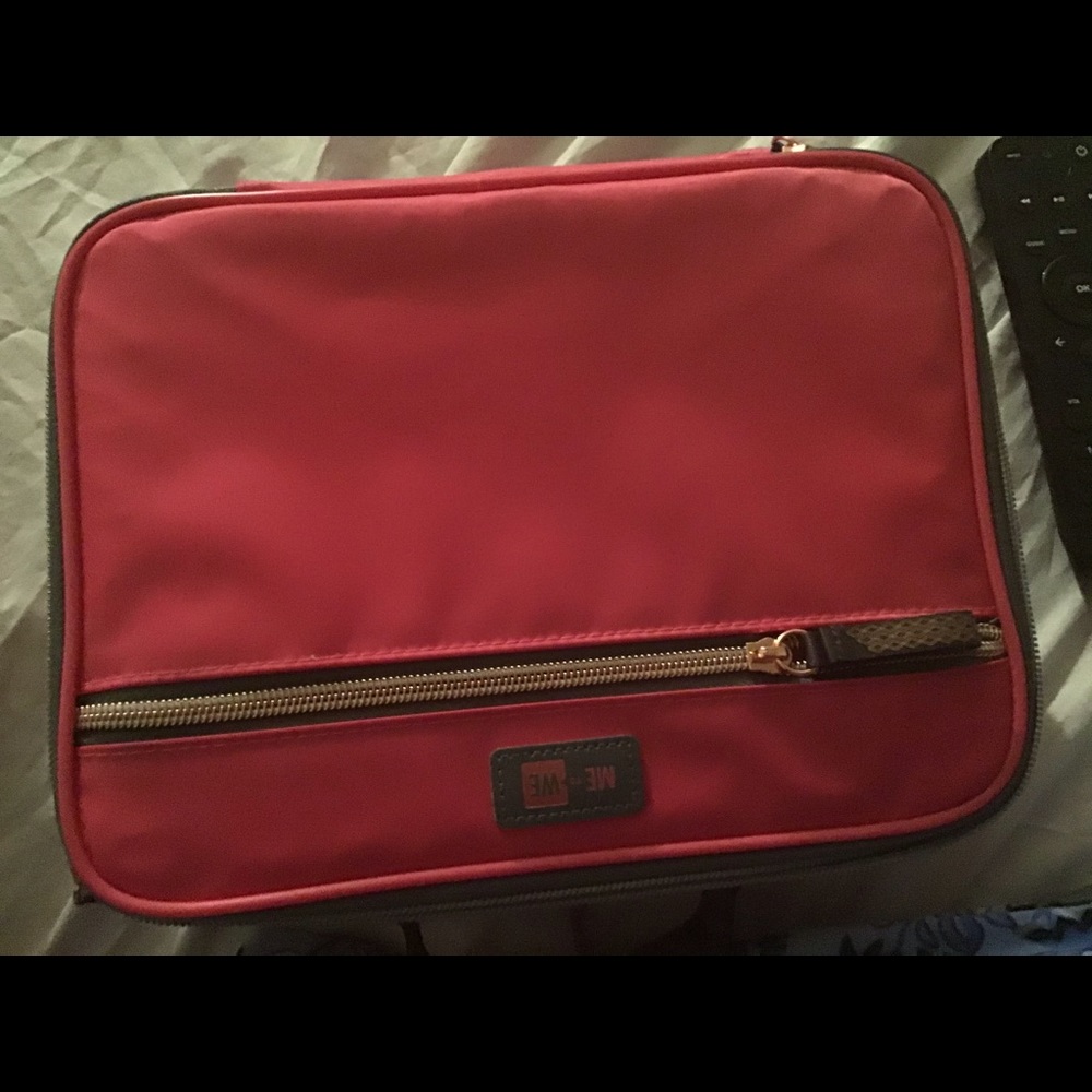 A lunch box